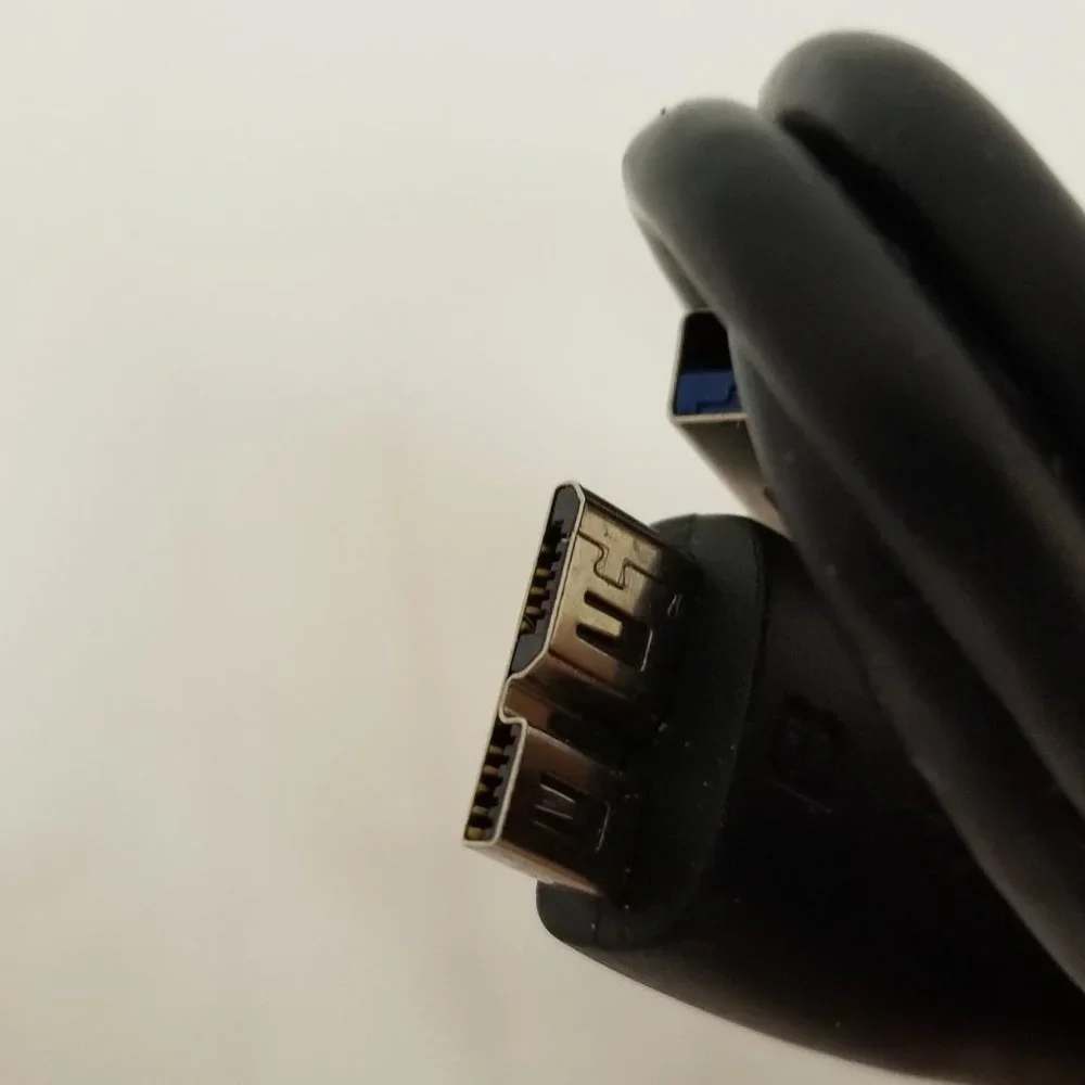 4 feet SuperSpeed M/M USB 3.0 A To Micro B Cable-Black-New